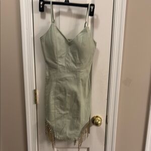 NWOT Haute Monde Sleek Green Dress with Fringe Detail size small